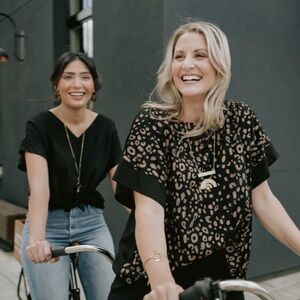 Sseko Reversible Split Seam Blouse Size 1